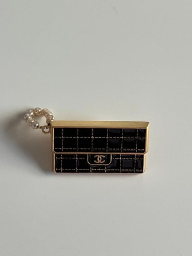 Chanel spilla borsa smaltata - borsa,